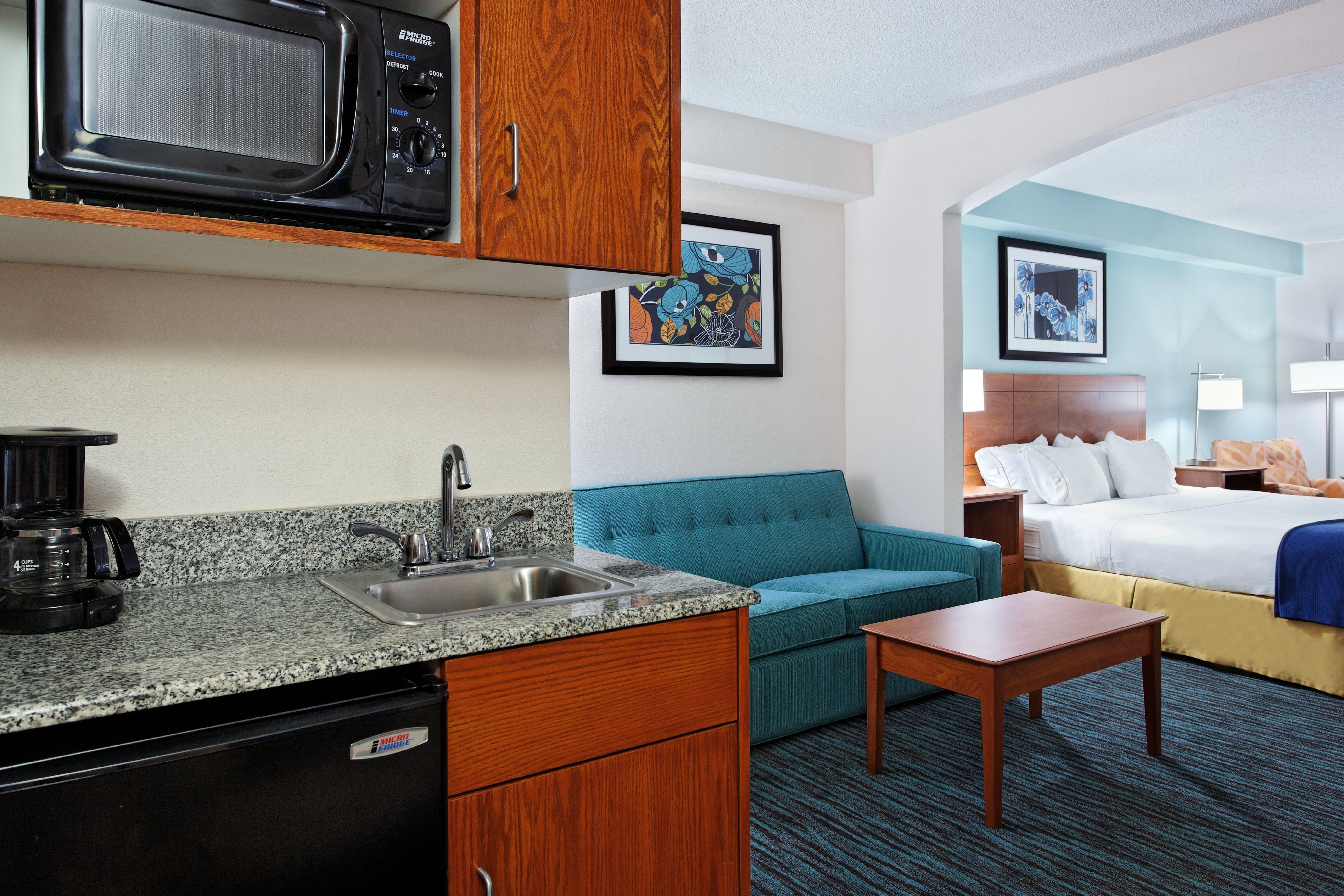 Holiday Inn Express Richmond-Brandermill-Hull Street By Ihg Zewnętrze zdjęcie
